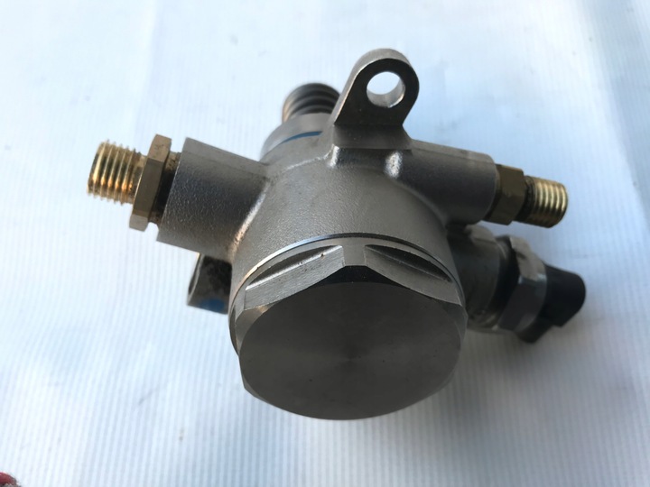 Audi a8 d5 a6 a7 3. 0tfsi насос паливний 06m127026h, Ціна