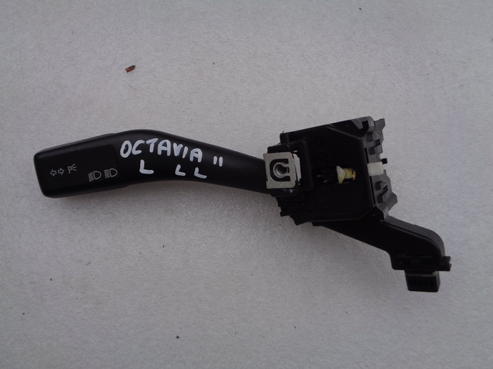 Переключатель поворотников octavia ii 1k0953513, Цена