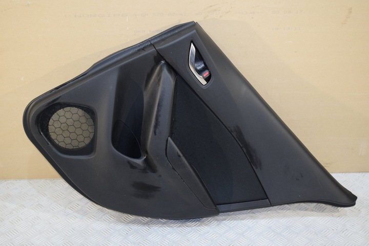 Карта обшивка дверей права зад mazda 3 bm 2014, Ціна