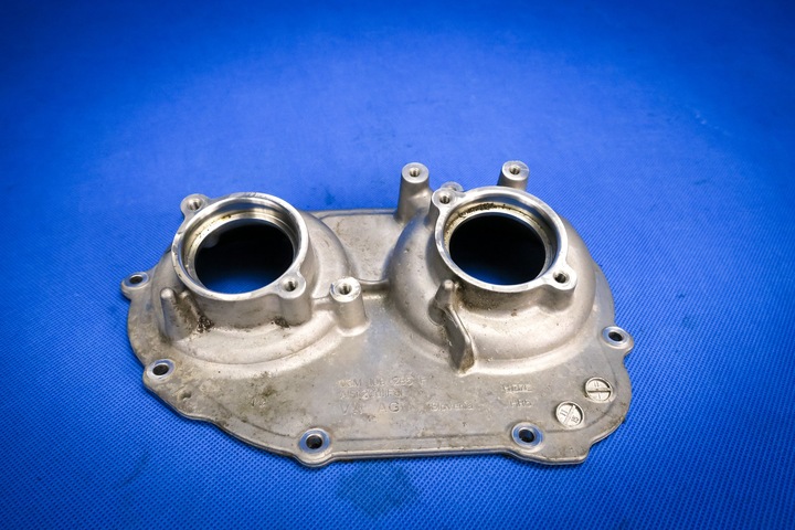 Защита крышка головки audi s4 s5 8w 06m109285f, Цена
