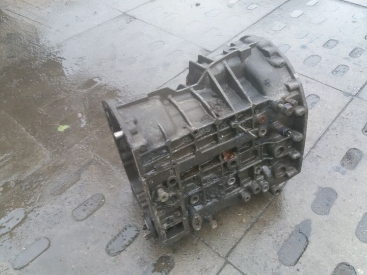 Корпус коробки передач zf 16s109 1304401307, Цена