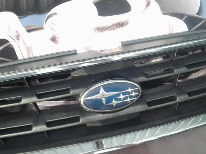 фото №4, Subaru legacy outback решётка решётка радиатора перед 2004-
