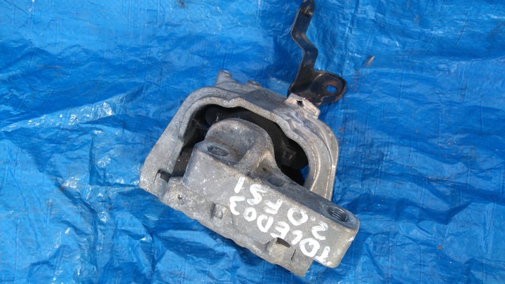 фото №1, Лапи подушка двигуна seat altea toledo 3 2.0 fsi