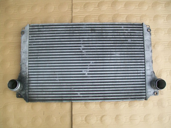 фото №1, Toyota corolla verso 04-08 2.2d4d интеркулер