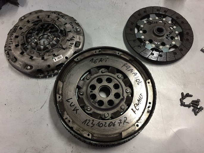 фото №1, Зчеплення комплект 123102067r renault megane 1.6dci