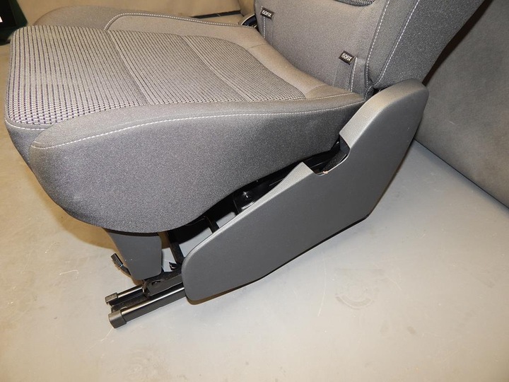 фото №6, Vw sharan 7n сиденье средний зад isofix