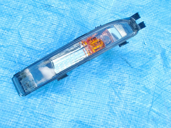 фото №1, Vw beetle 5c поворотник левый