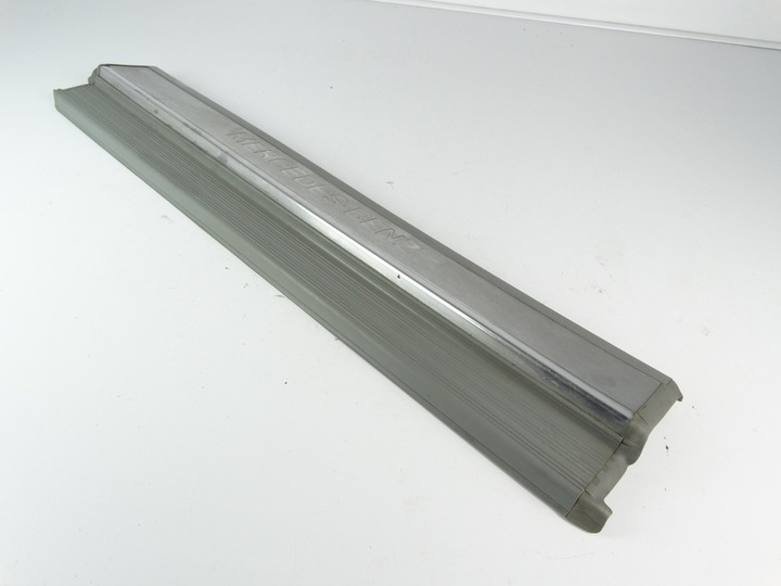 фото №1, Mercedes s w140 планка накладка порогова перед