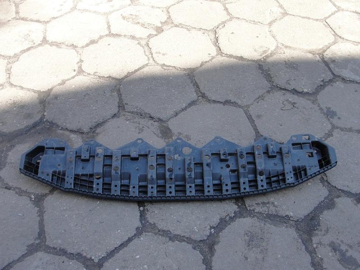 фото №1, Пластик спойлер захист бампера перед yaris iii 3