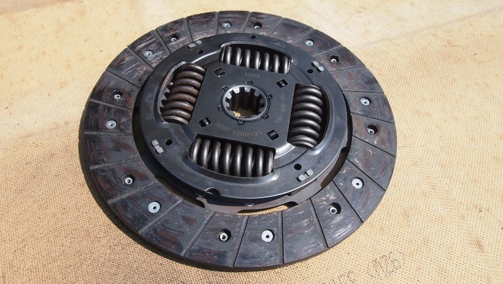 фото №14, Диск зчеплення 8,7mm iveco daily 2.3 притиск 235mm