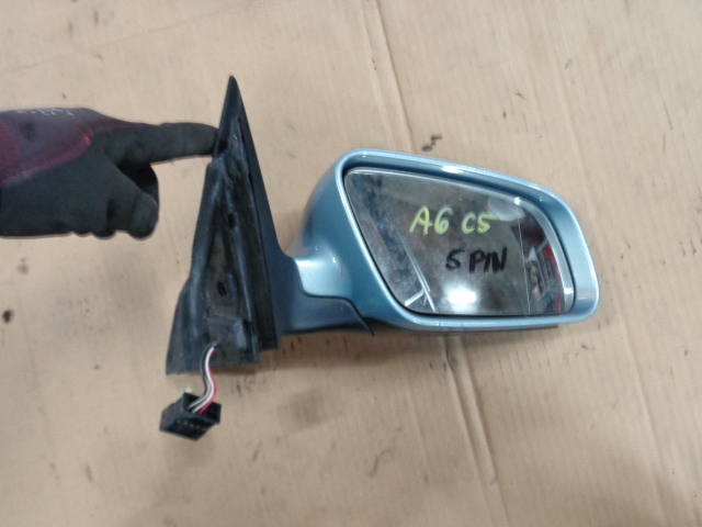 фото №2, Audi a6 c5 97-04r зеркало правые 5 контактов