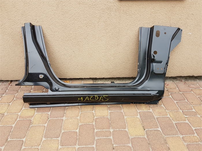 фото №1, Mazda 5 обшивка порог стойка правые 05-10r
