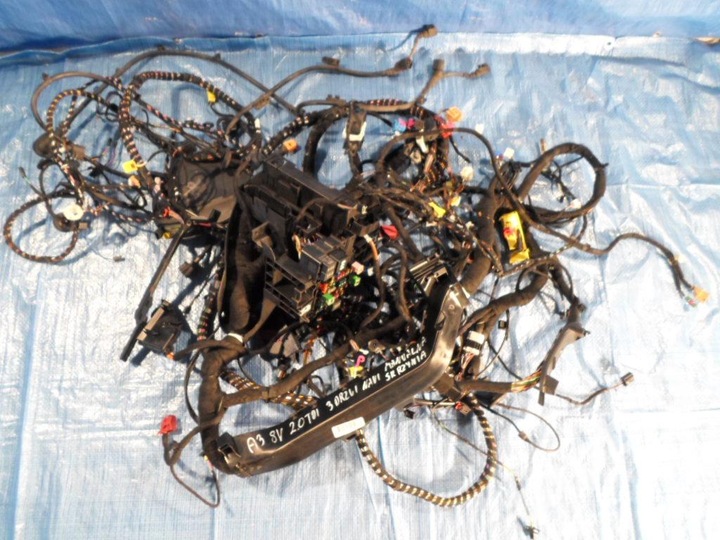 фото №1, Audi a3 8v0 2.0 tdi жгут электрический интерьера 3-d