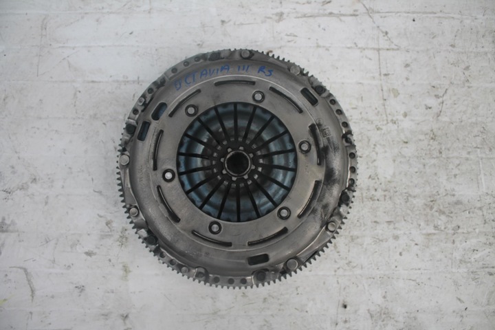 фото №1, Сцепление двухмассовый маховик octavia iii 3 rs 2.0 tsi 33 tys!