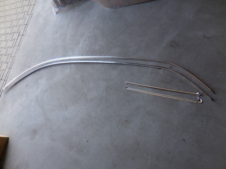 фото №1, Audi a6 c7 4g0 планка дахова кузовна