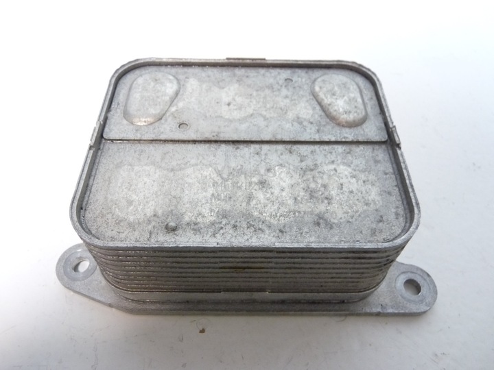 фото №1, Mbm vw up радиатор масла 04e117021h