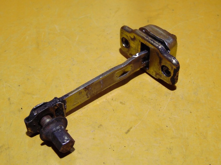 фото №1, Ограничитель дверь правые перед t4 701837249a