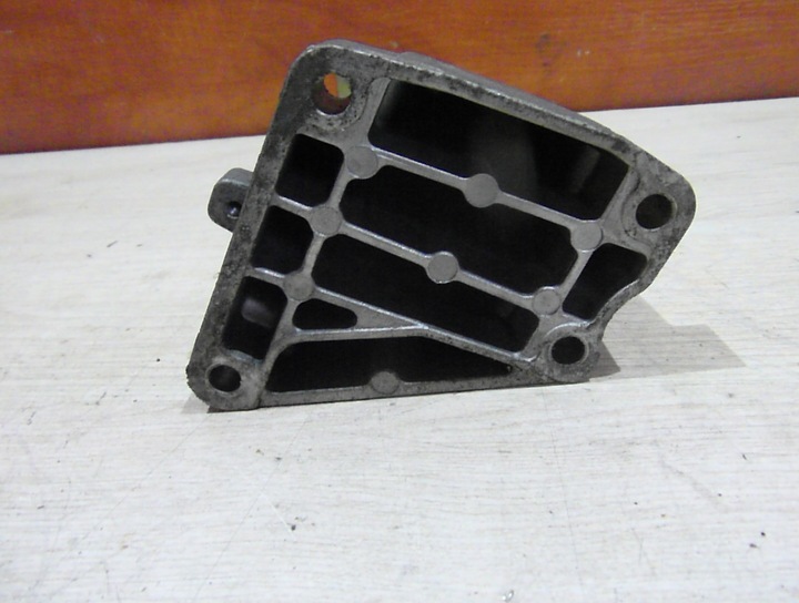 фото №6, Лапи двигуна ліва a6422231904 mercedes vito w639