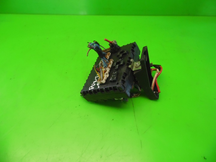 фото №9, Коробка предохранителей fiat punto i 1.1 spi 93-99