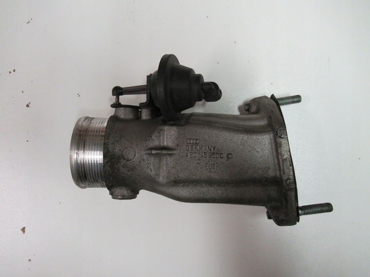 фото №1, Audi a6 c5 2,5 tdi дросельна заслінка 4b0145950c