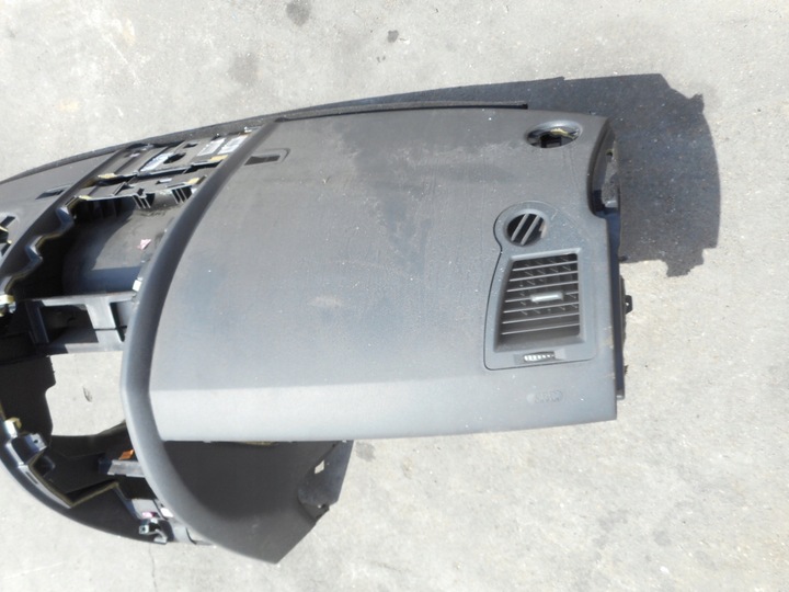 фото №5, Renault megane ii панель консоль капот европа