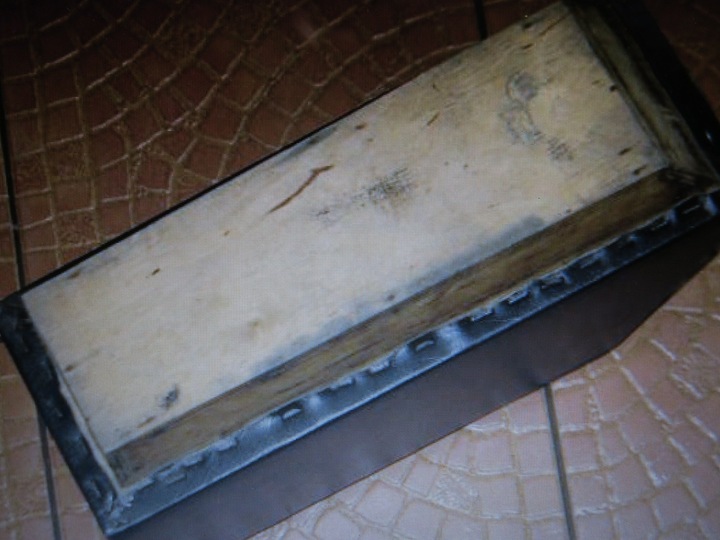 фото №13, Чёрный подлокотник w туннель mercedes w123