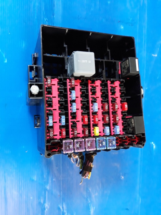 фото №2, Коробка предохранителей bsi fiesta mk7 14r