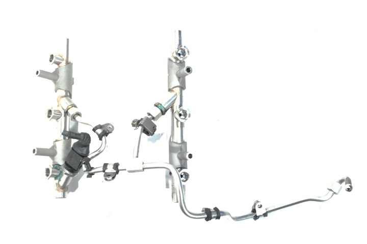 фото №1, Audi a8 d4 4h 3.0 fsi планка впрыскивающий 06e130090