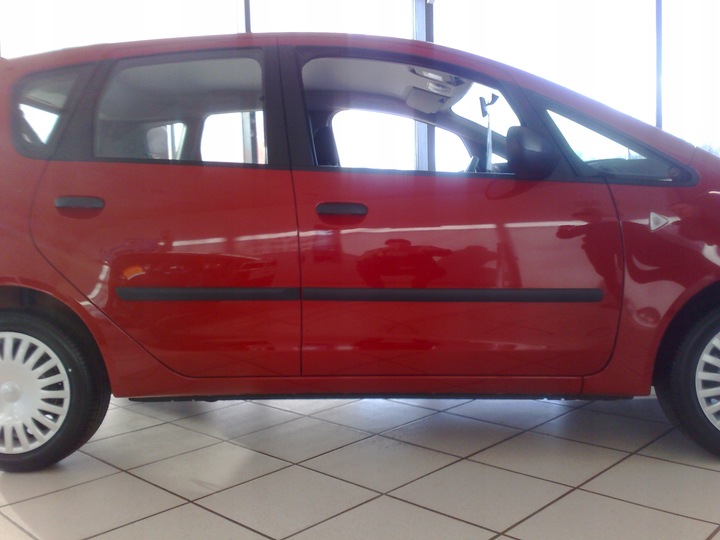 фото №3, Mitsubishi colt 2008-2012 планки боковые