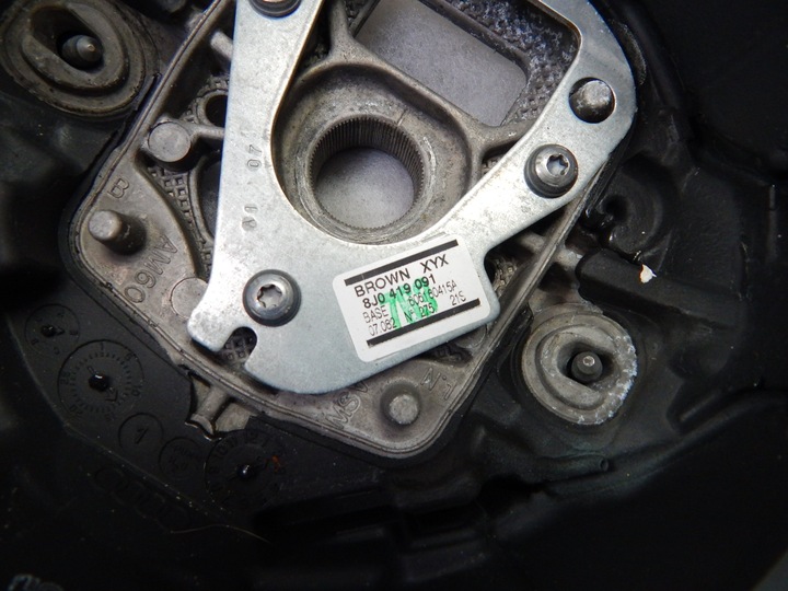 фото №10, Audi tt 8j0 - руль кожа оригинал