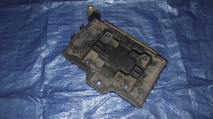 фото №1, Hyundai santa fe ii 06-09 основание акумулятора