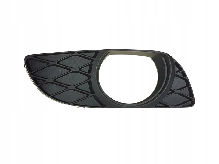 фото №1, Yaris i 1 03-05 заглушка решётка галоген бампер pp