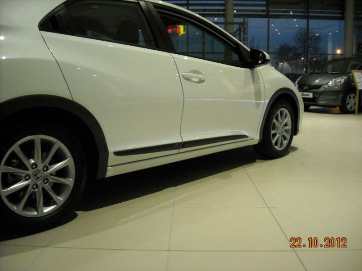 фото №11, Honda civic ix 2012-17 5d i tourer планки бічні