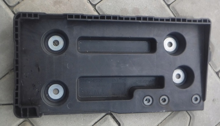 фото №1, Vw passat b8 основа акумулятора 3q0804869