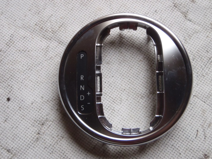 фото №1, Vw new beetle 12r 5c рамка хром вибірник коробки передач