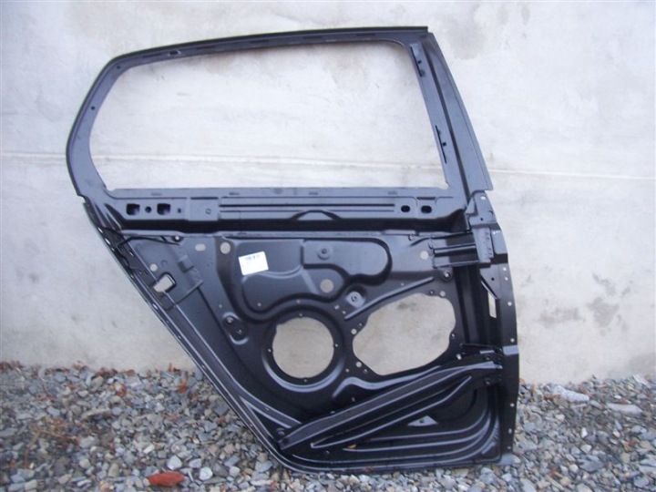 PORTIÈRE DROIT ARRIÈRE VW GOLF V CHÂSSIS