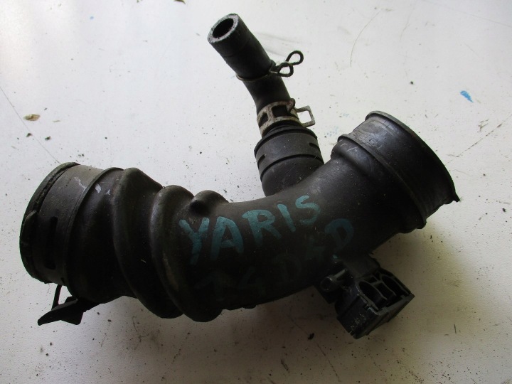 hose pipe TOYOTA YARIS 1,4D4D 17882-33010