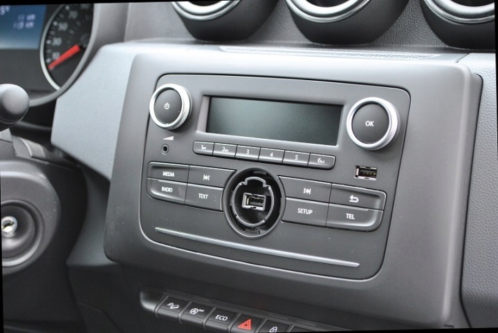 Замена штатной магнитолы рено каптур на мультимедиа - 84 фото