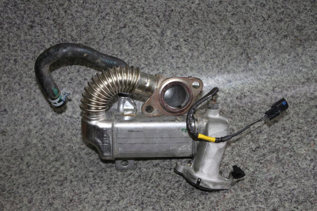 Купить Scenic iii 1.6dci радиатор выхлопных газов 147358109r-e