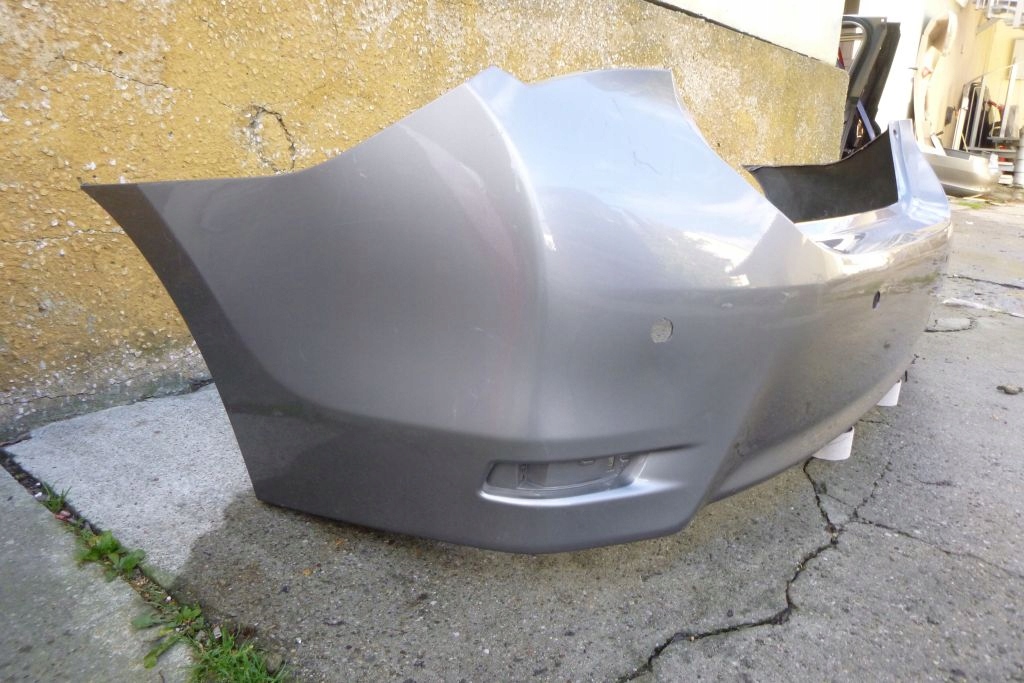 фото №7, Toyota corolla e16 sedan 13- бампер задний