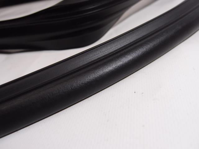 фото №5, Прокладка двері ewy задня ford kuga mk1 2010r