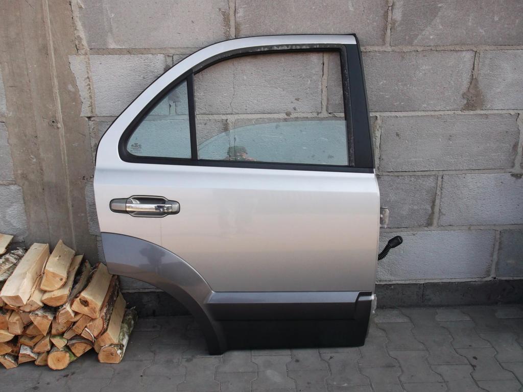 фото №1, Дверь правое задняя kia sorento yl -доставка-