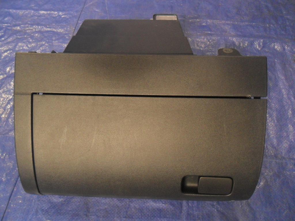 фото №1, Vw polo 6r0 2008-2012 r бардачок пасажира 6r1857097