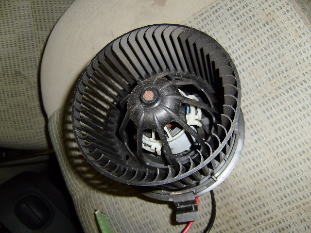 фото №1, Вентилятор вентилятор clio iii lift