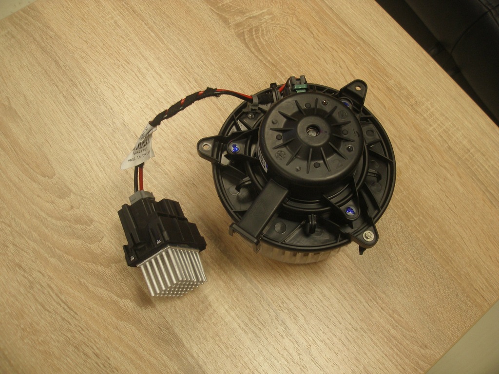 фото №1, Opel insignia вентилятор отопителя резистор