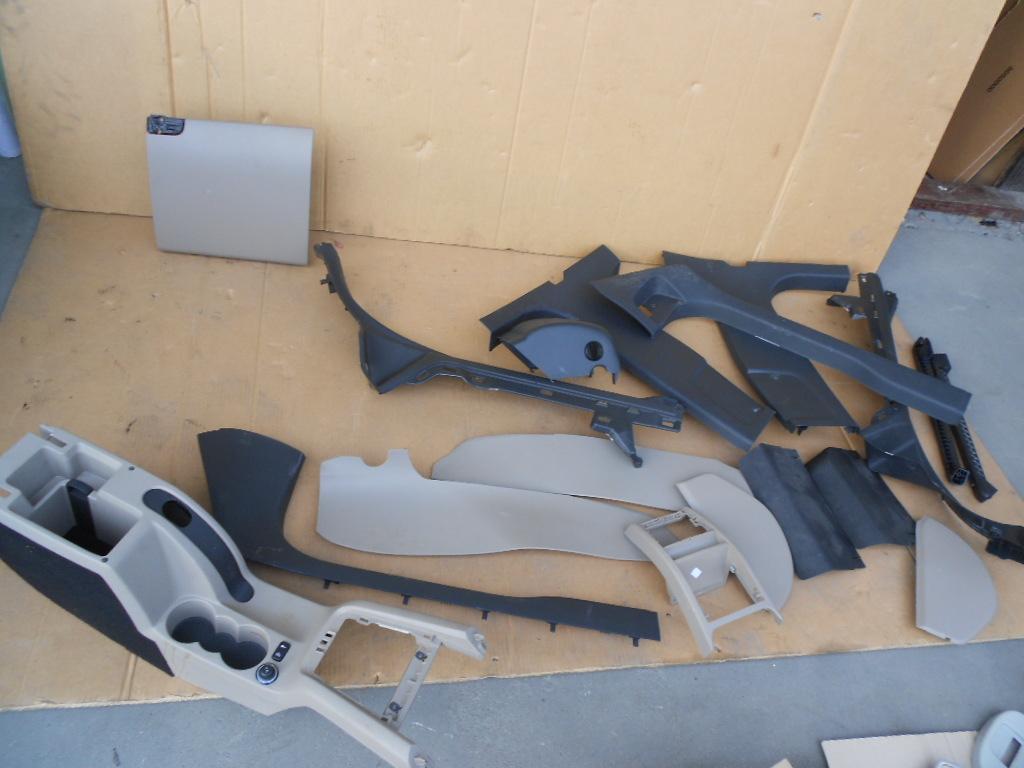 фото №1, Skoda yeti 5l оббивка салону стійки пороги