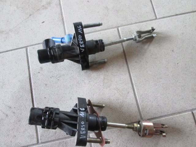 фото №1, Насос помпа сцепления toyota corolla verso 04-09