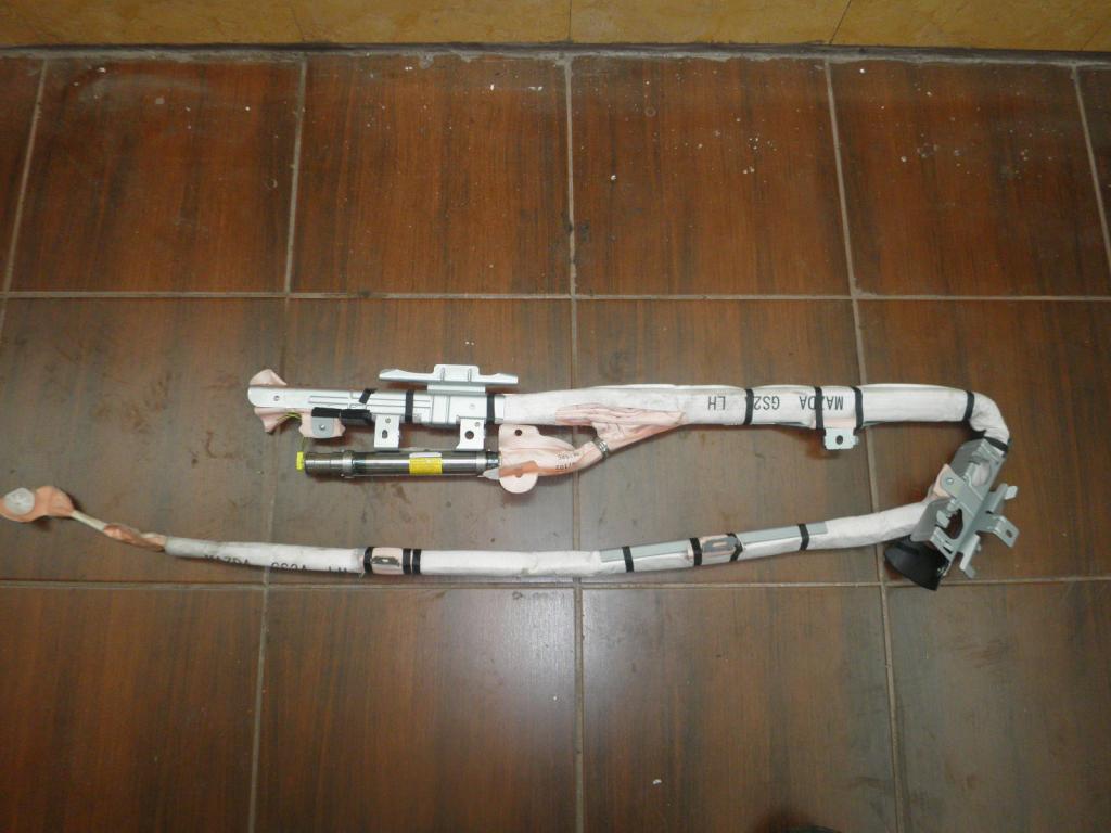 фото №1, Шторка безпеки ліва mazda 6 combi 08-