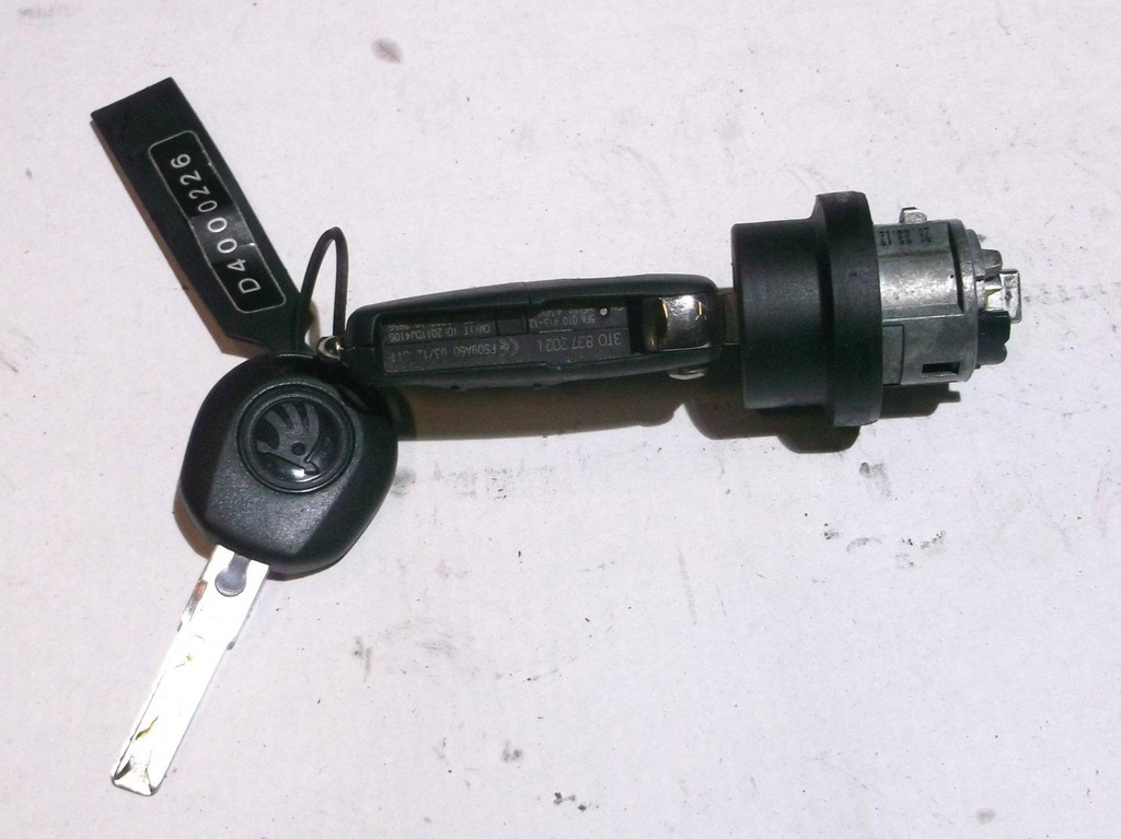 фото №1, Skoda octavia rapid замок запалювання pilot ключ