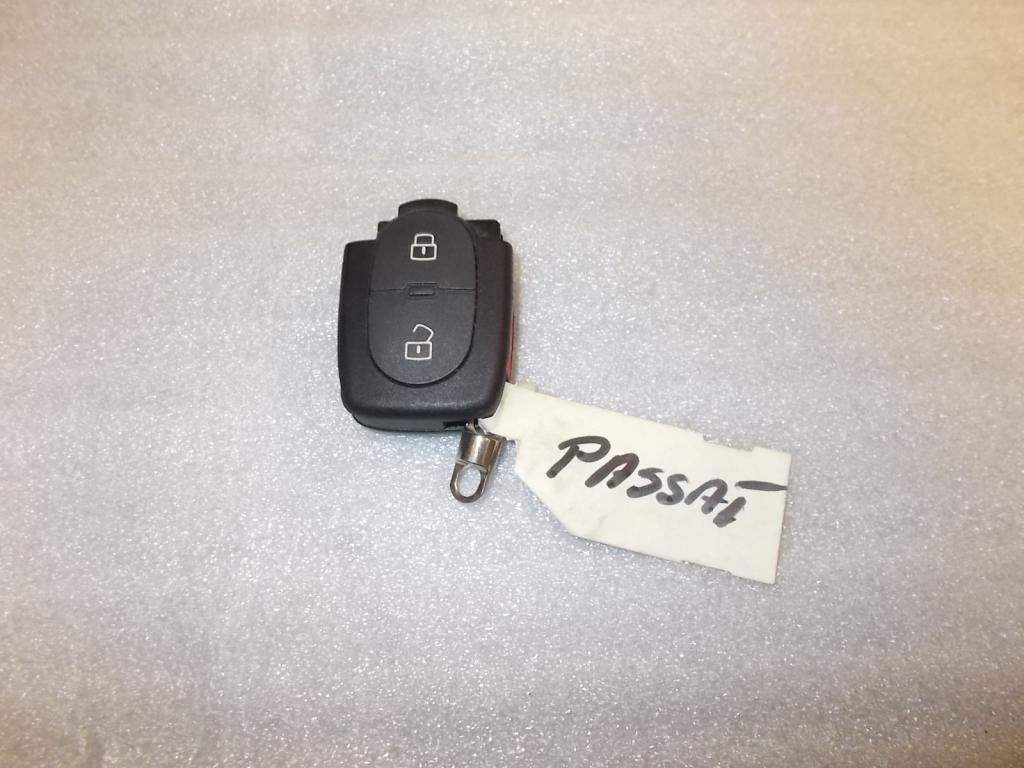 Купити Vw passat pilot + електроніка новий! оригінал!